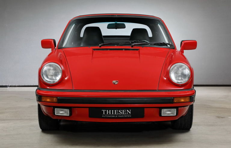 Porsche 911 Carrera 3.2 (US)