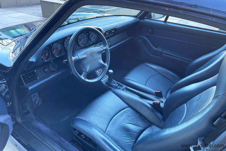 Porsche 993 Carrera 4S