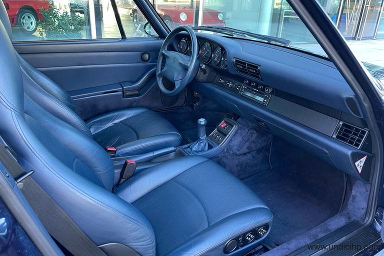 Porsche 993 Carrera 4S