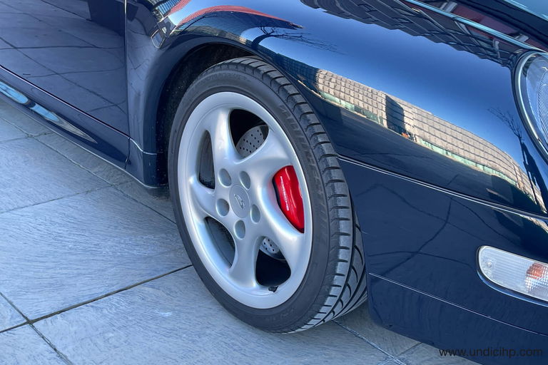 Porsche 993 Carrera 4S