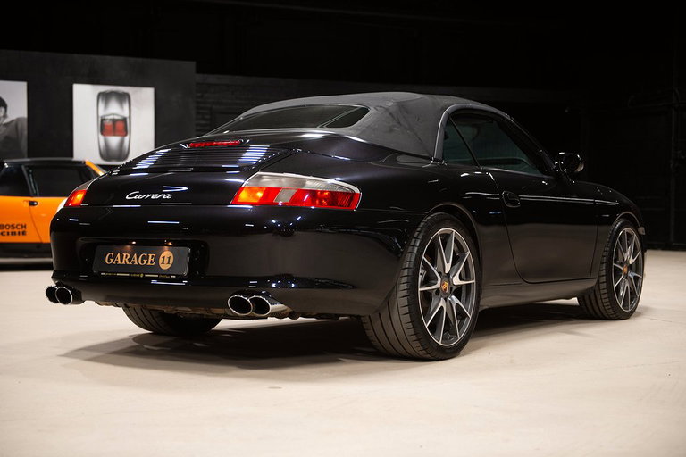 Porsche 996 Carrera