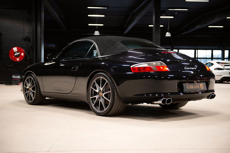 Porsche 996 Carrera