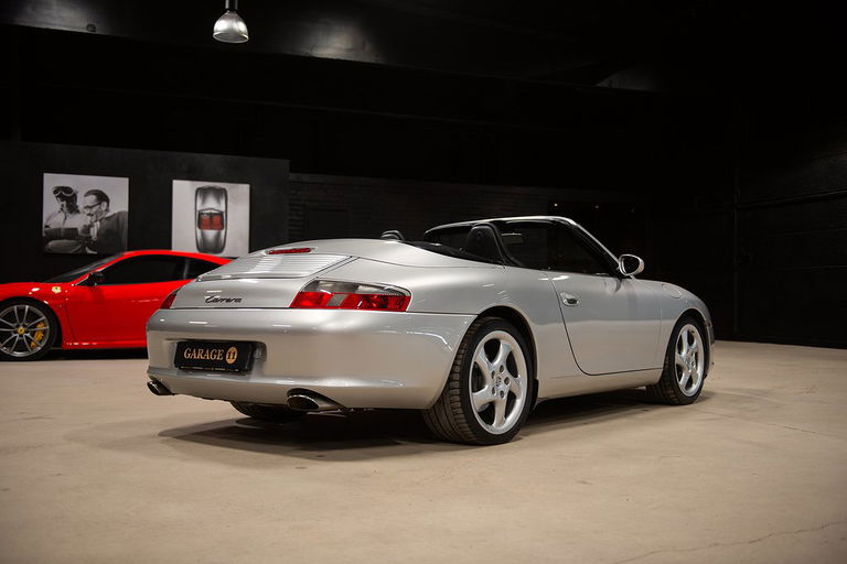 Porsche 996 Carrera