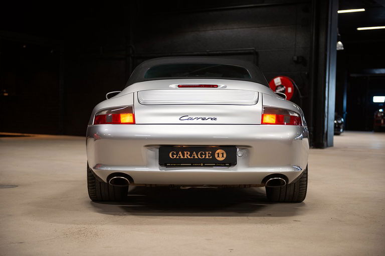 Porsche 996 Carrera