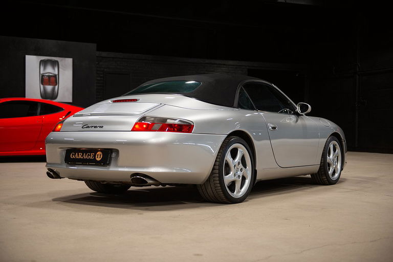 Porsche 996 Carrera