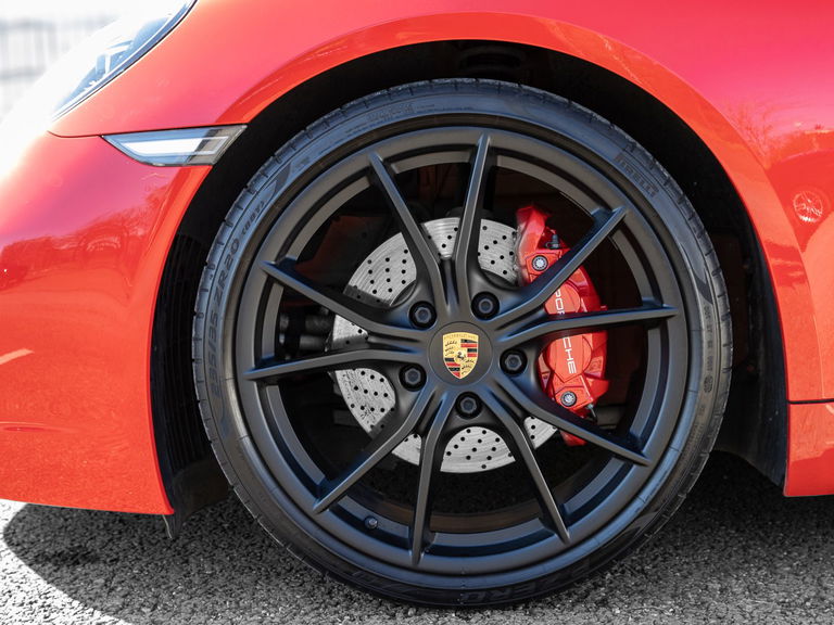 Porsche 718 Cayman GTS