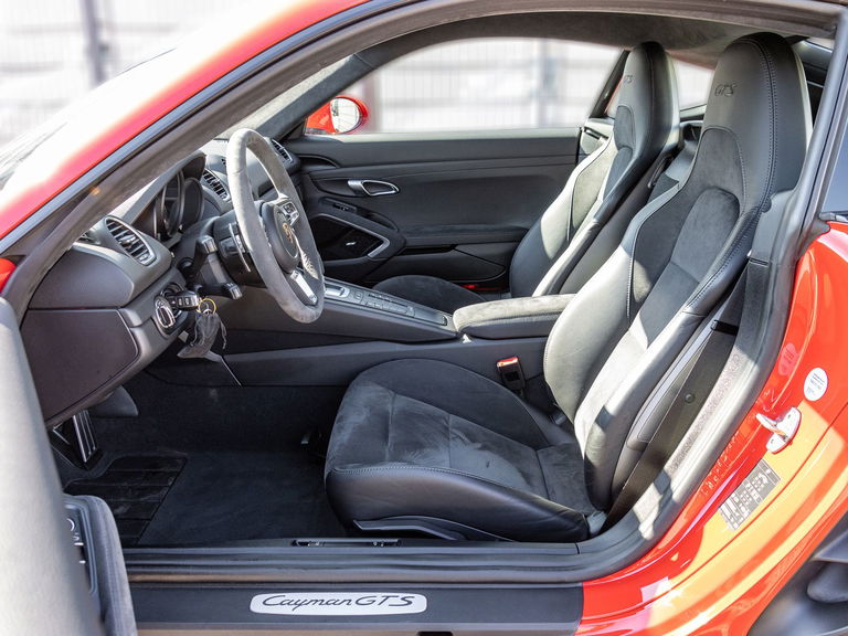 Porsche 718 Cayman GTS