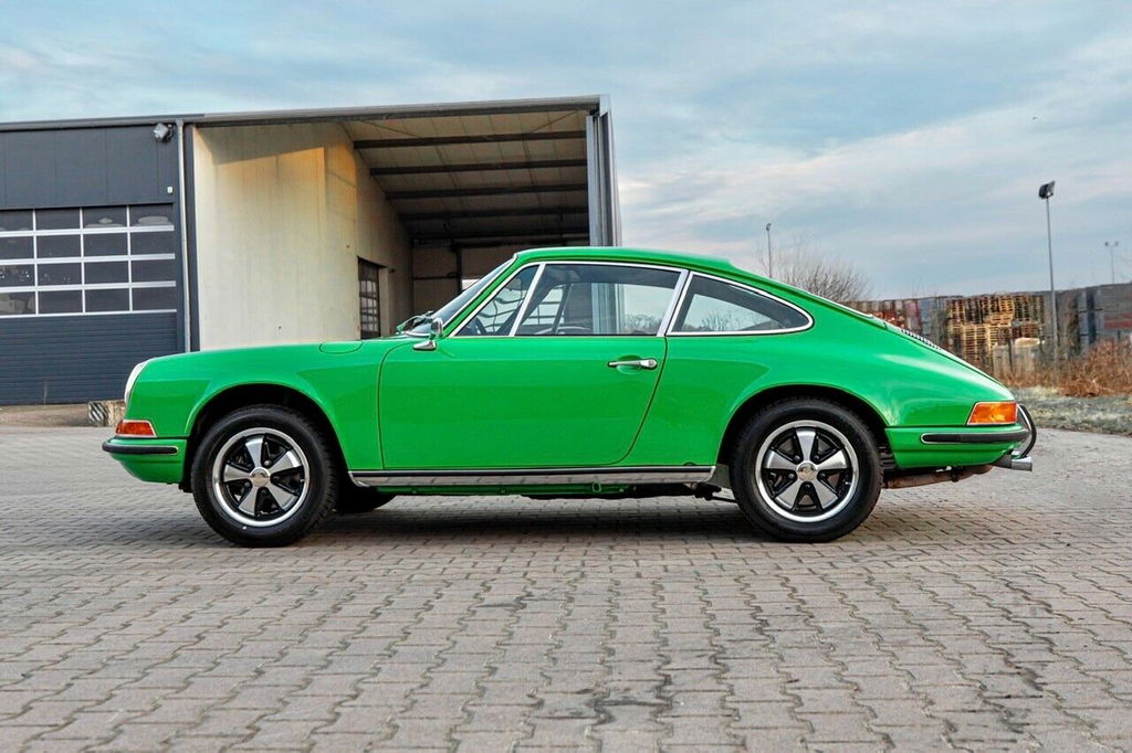 Porsche 911 T