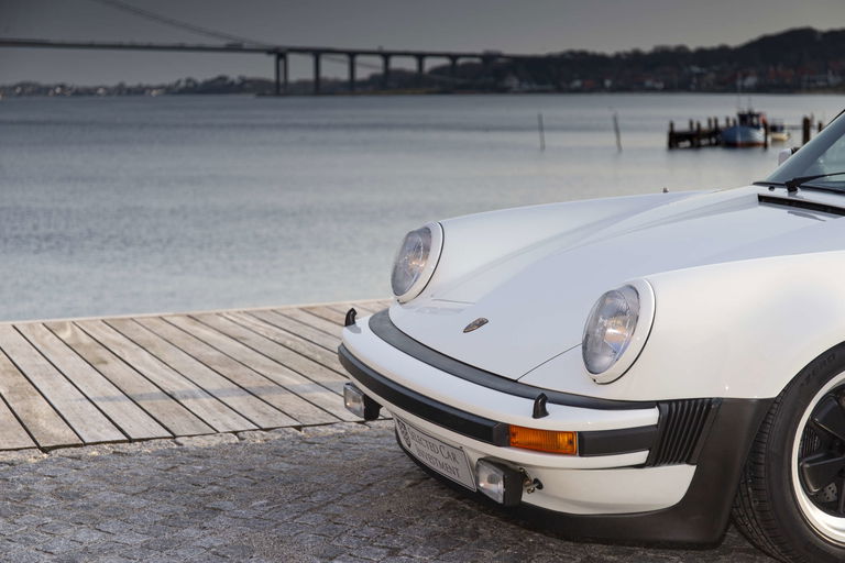 Porsche 911 Turbo 3.3