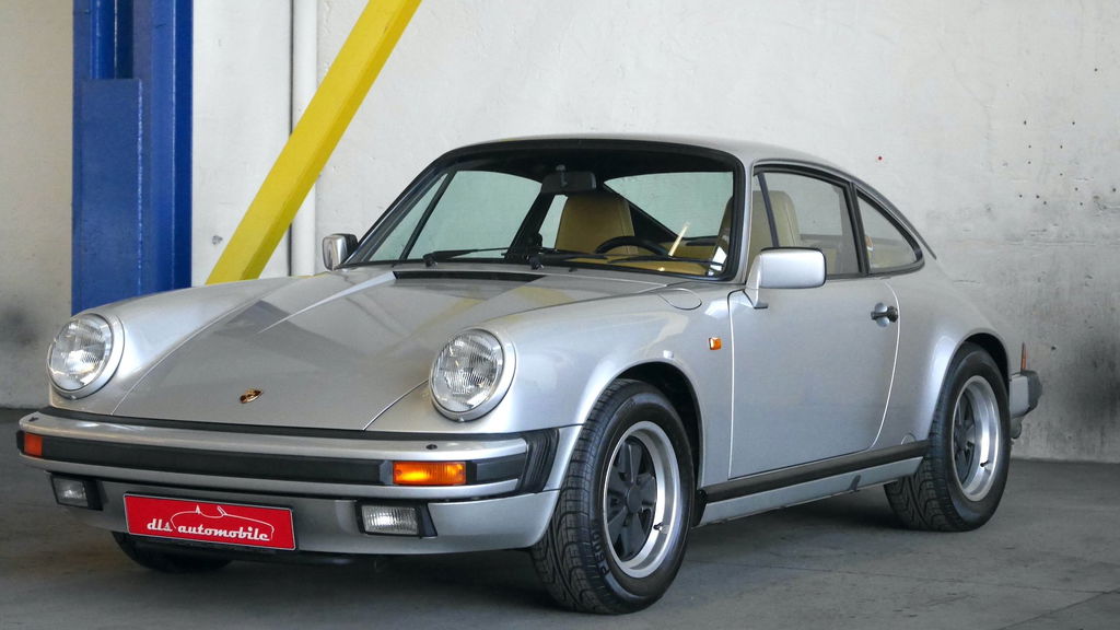 Porsche 911 Carrera 3.2