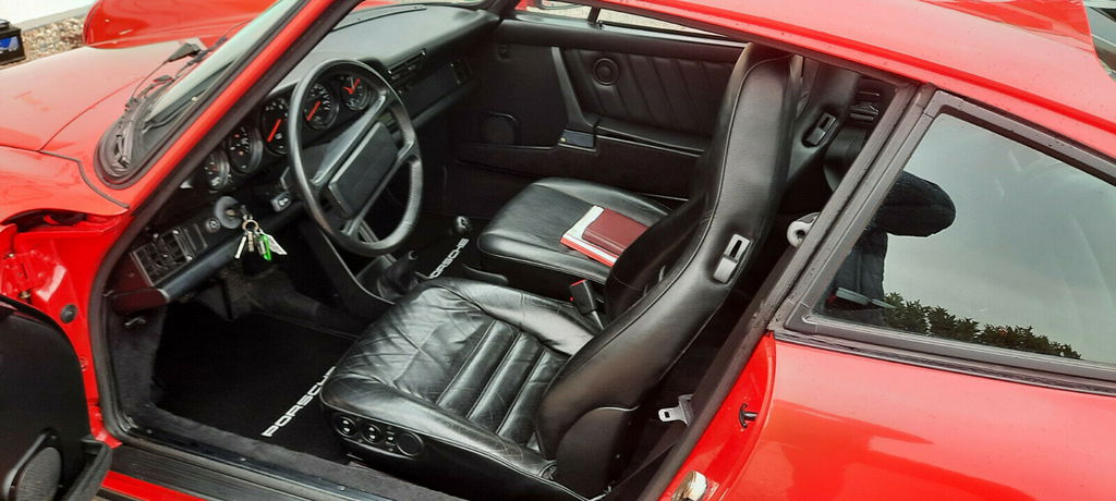 Porsche 911 Carrera 3.2 (KAT)