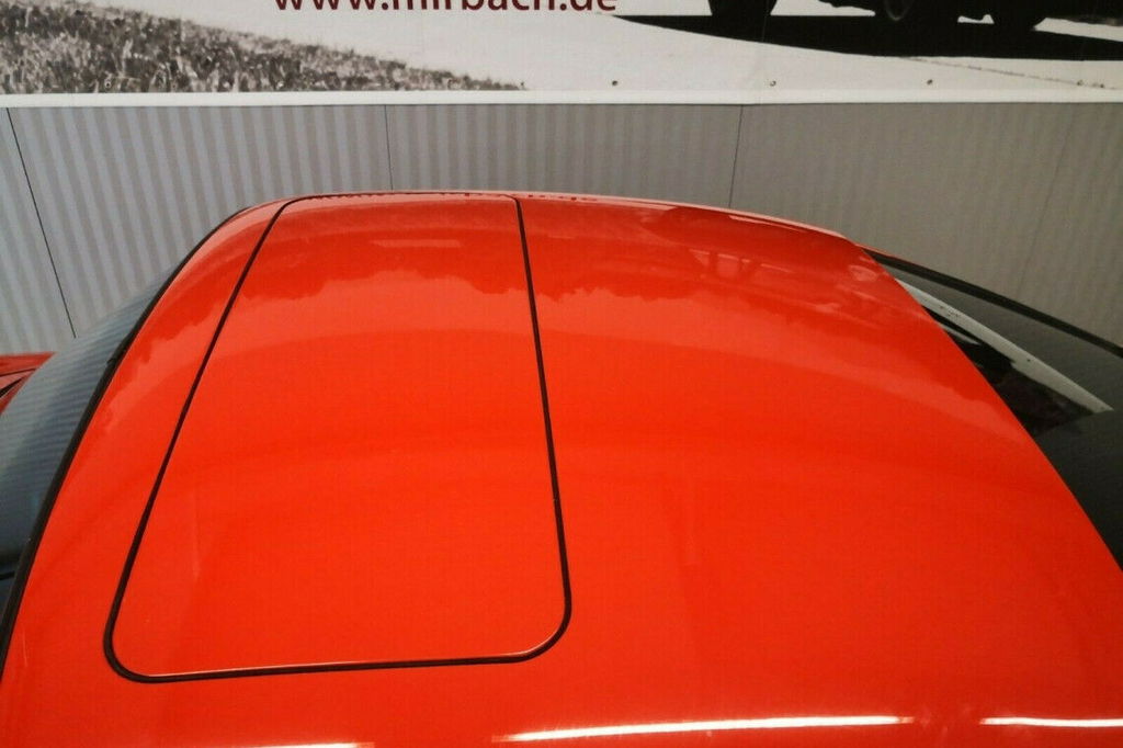 Porsche 911 Carrera 3.2 (KAT)