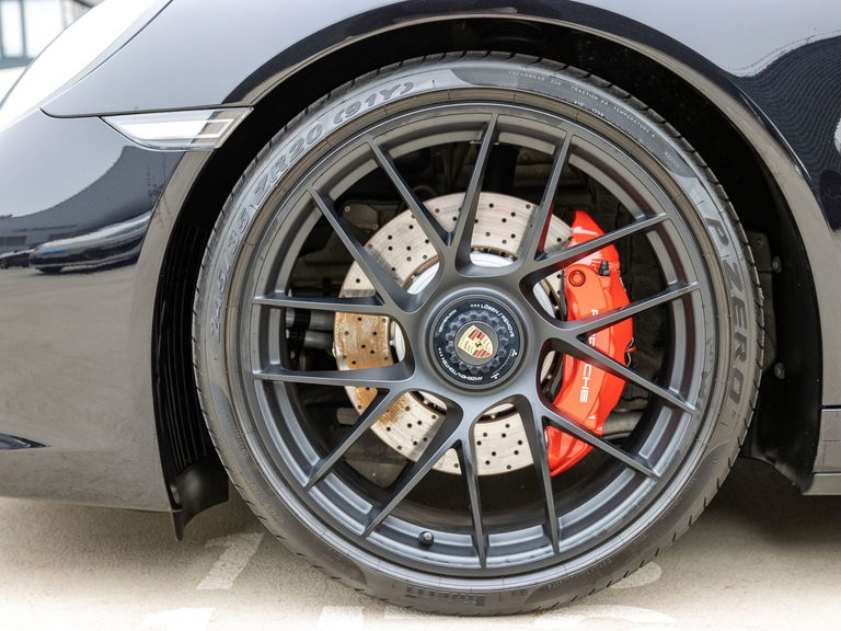 Porsche 991.2 Carrera 4 GTS