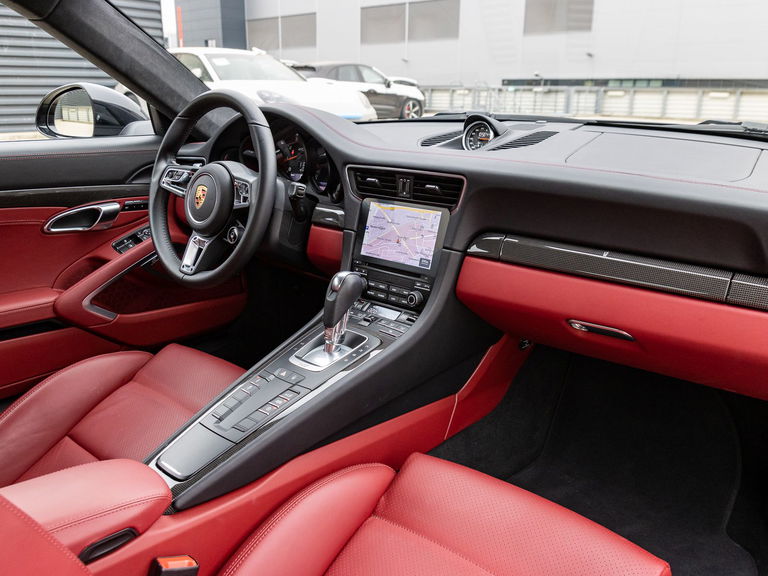 Porsche 991.2 Carrera 4 GTS