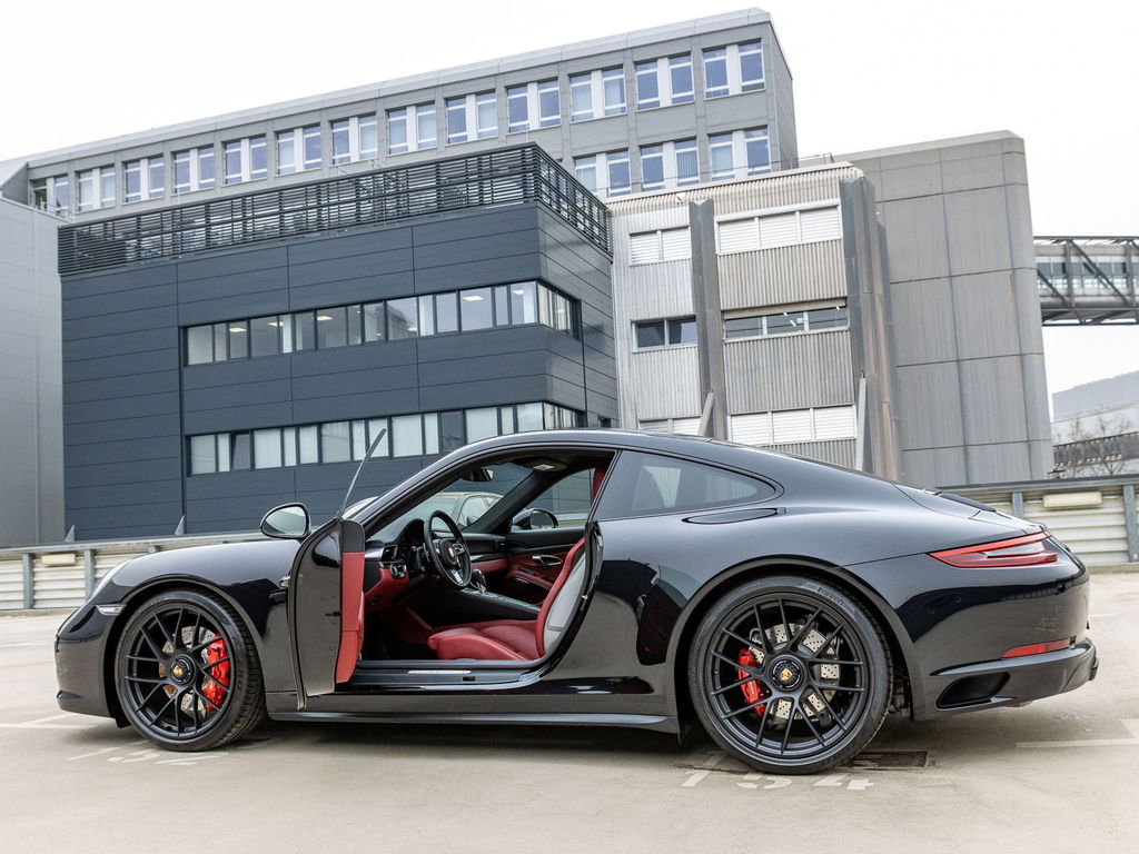 Porsche 991.2 Carrera 4 GTS