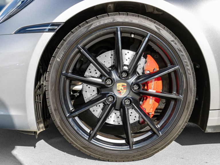 Porsche 992 Carrera S