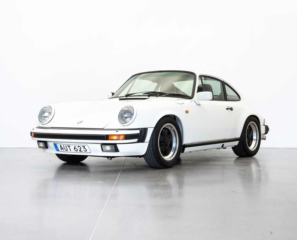 Porsche 911 Carrera 3.2