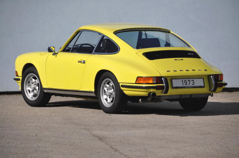 Porsche 911 E