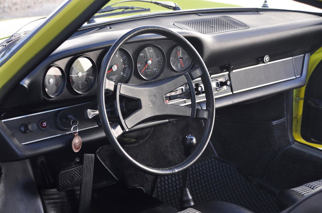 Porsche 911 E