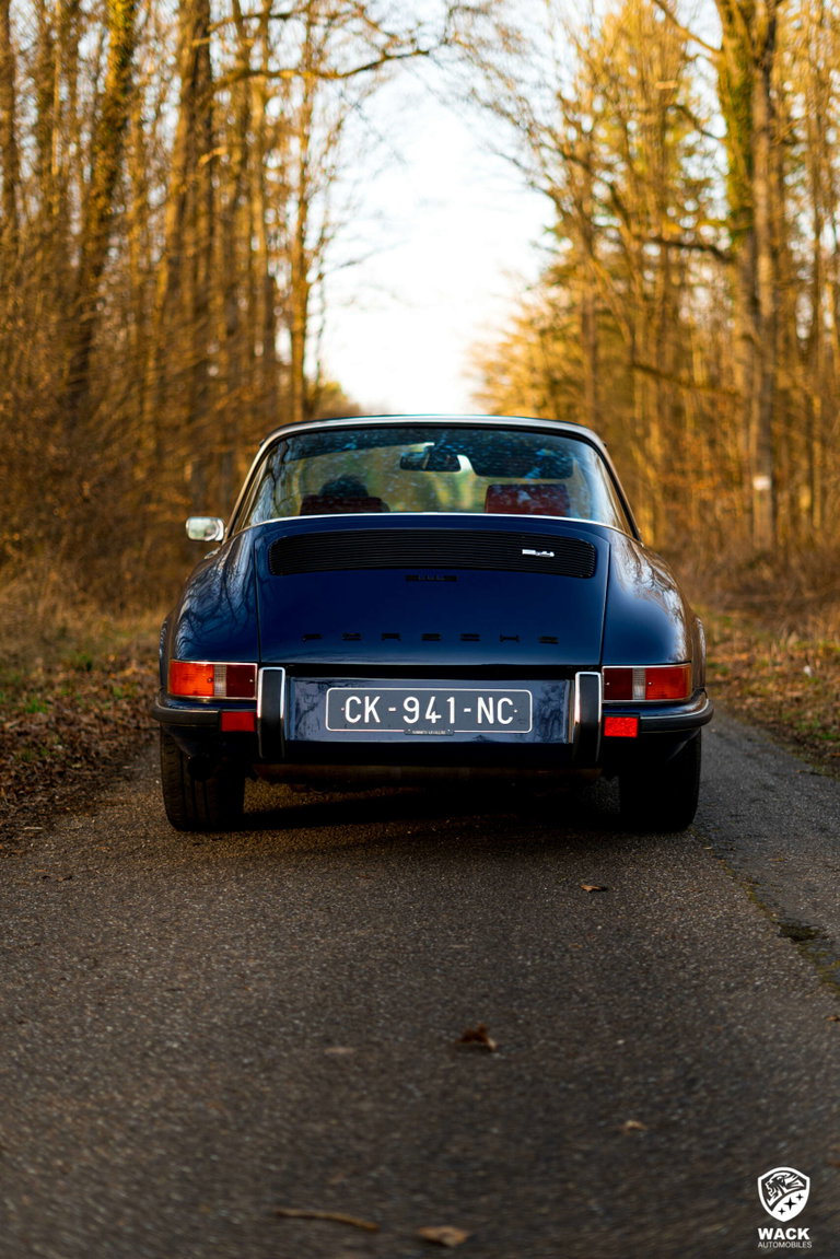 Porsche 911 E