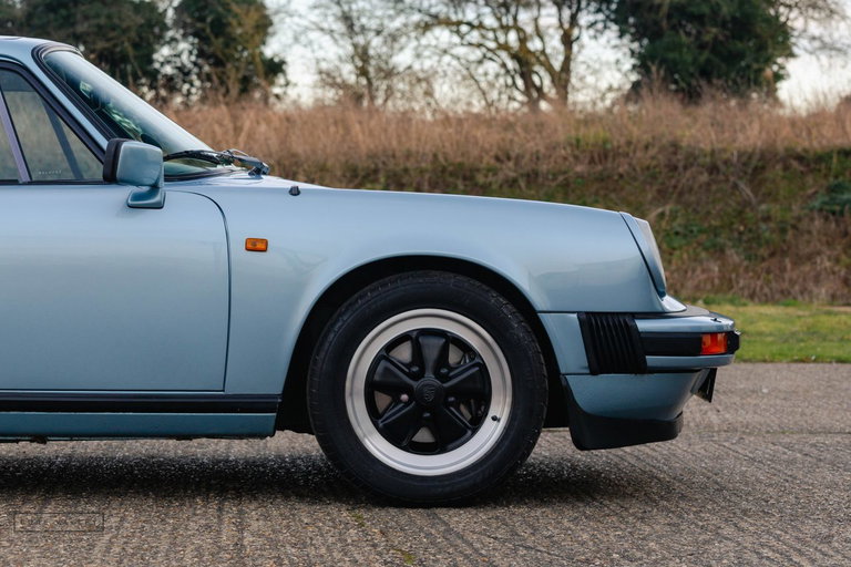 Porsche 911 SC