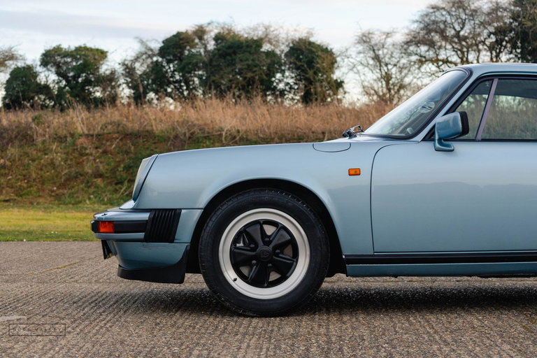 Porsche 911 SC