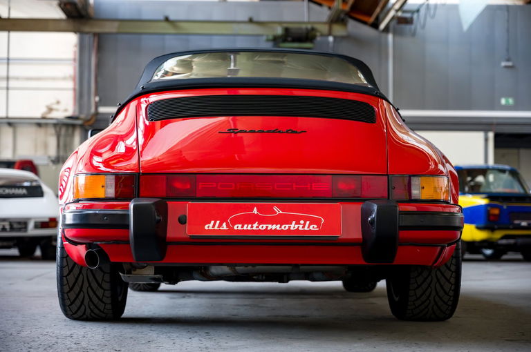 Porsche 911 Carrera 3.2 Speedster