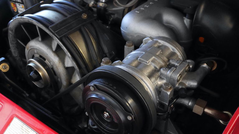 Porsche 911 Carrera 3.2 Speedster