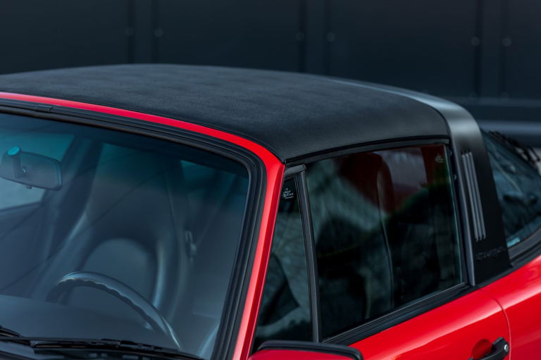 Porsche 911 Carrera 3.2 (US)