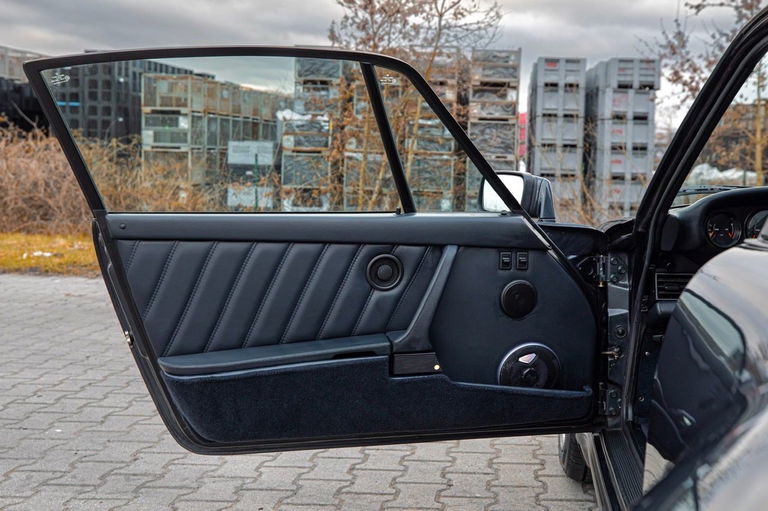 Porsche 911 Turbo 3.3