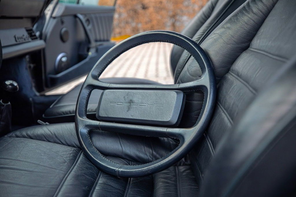 Porsche 911 Turbo 3.3