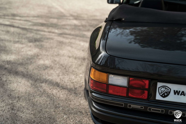 Porsche 944 S2 Cabriolet
