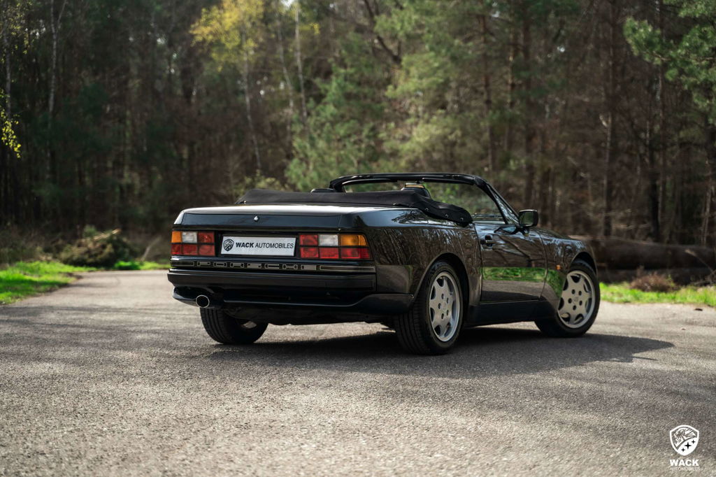 Porsche 944 S2 Cabriolet