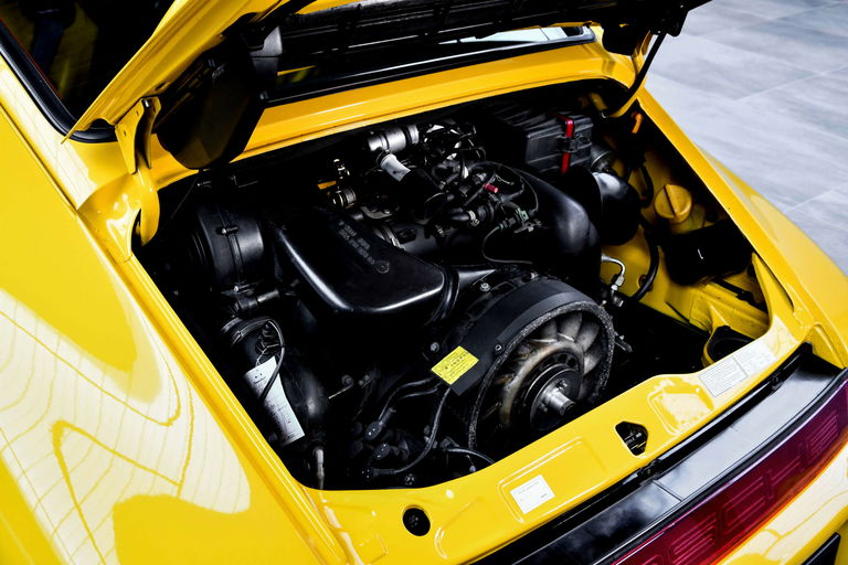 Porsche 964 Carrera RS