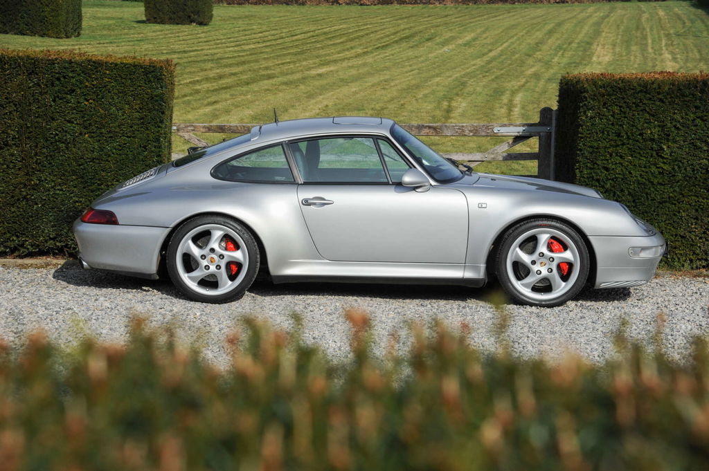 Porsche 993 Carrera 4S