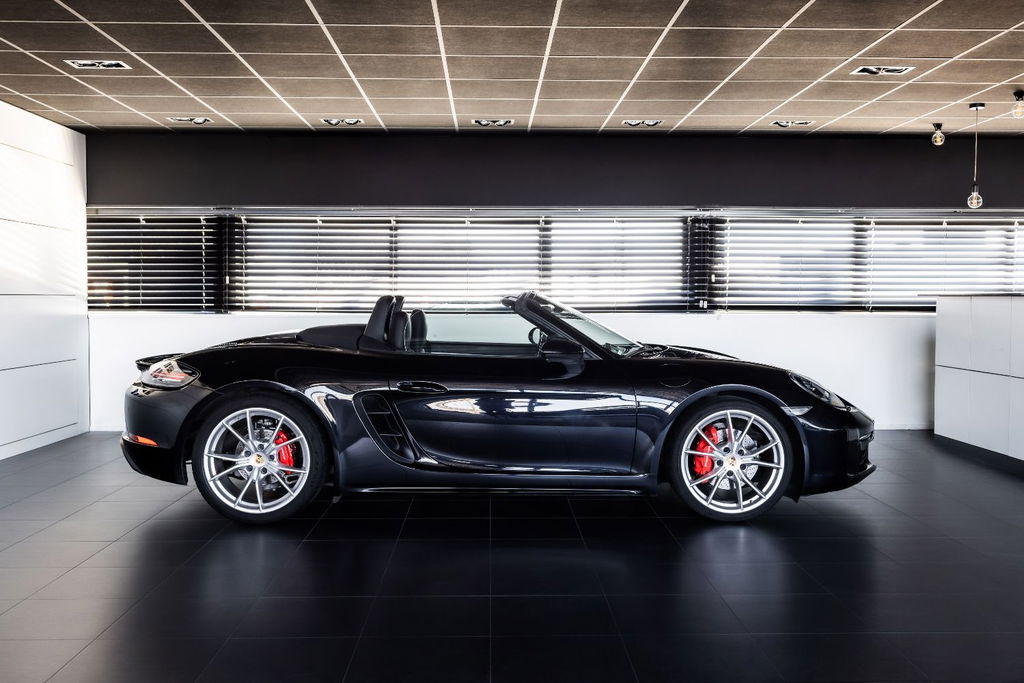 Porsche 718 Boxster S