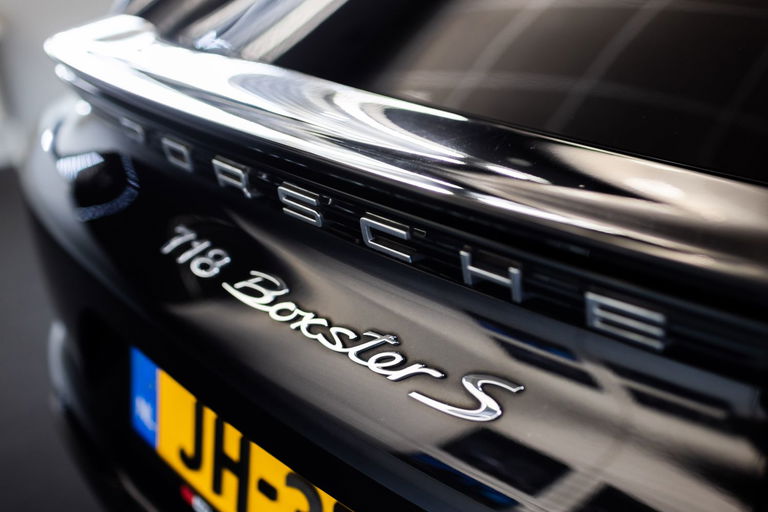 Porsche 718 Boxster S