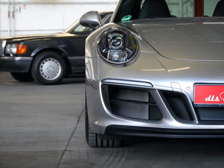 Porsche 991.2 Carrera 4 GTS