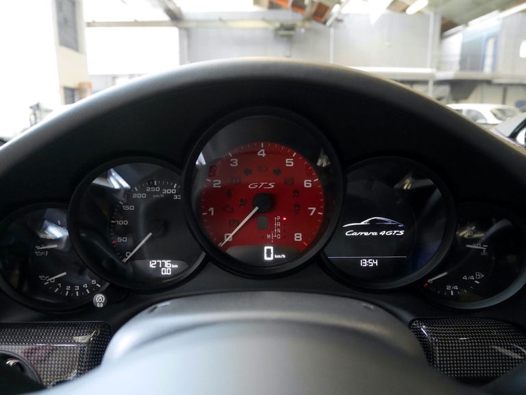 Porsche 991.2 Carrera 4 GTS