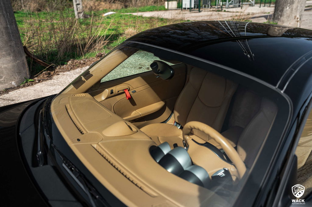 Porsche 987 Cayman R