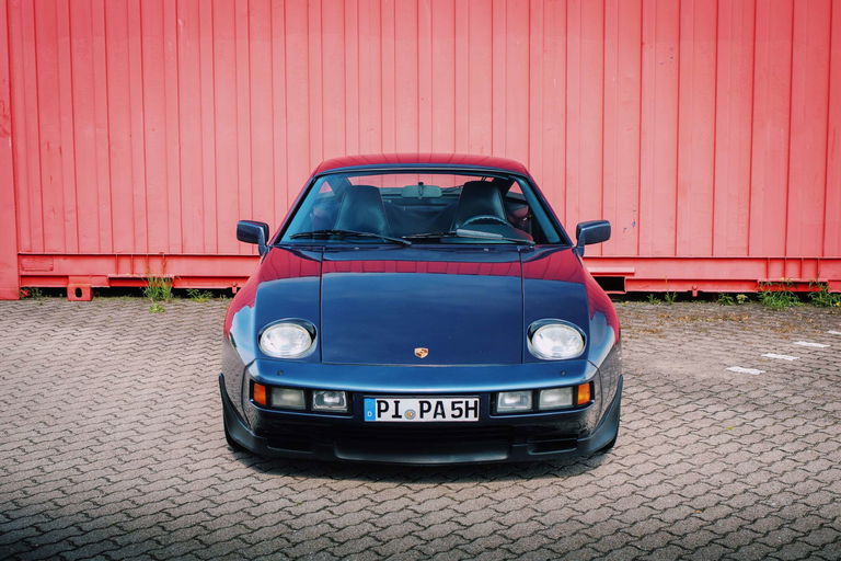 Porsche 928 S