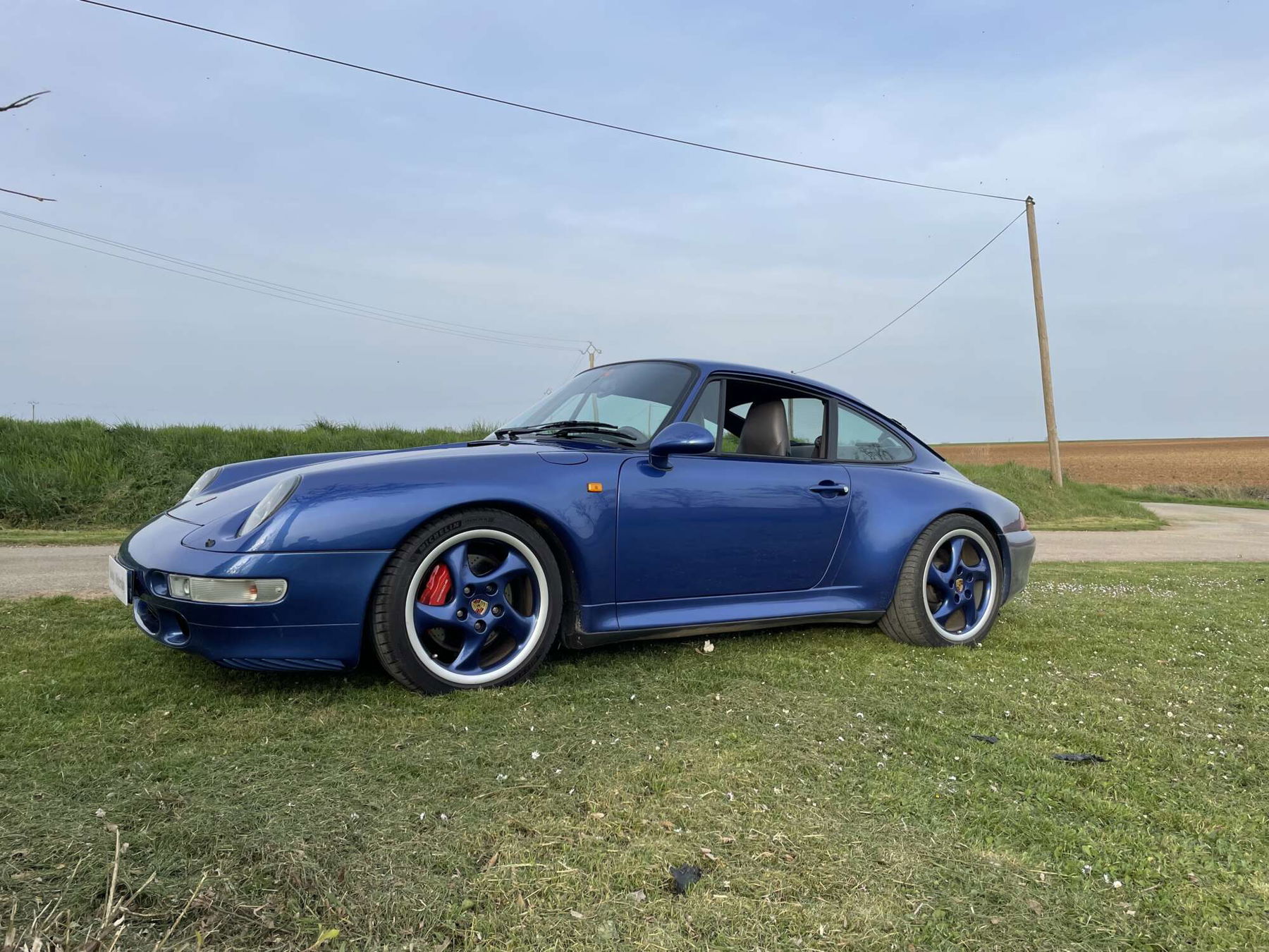Porsche 993 Carrera 4S