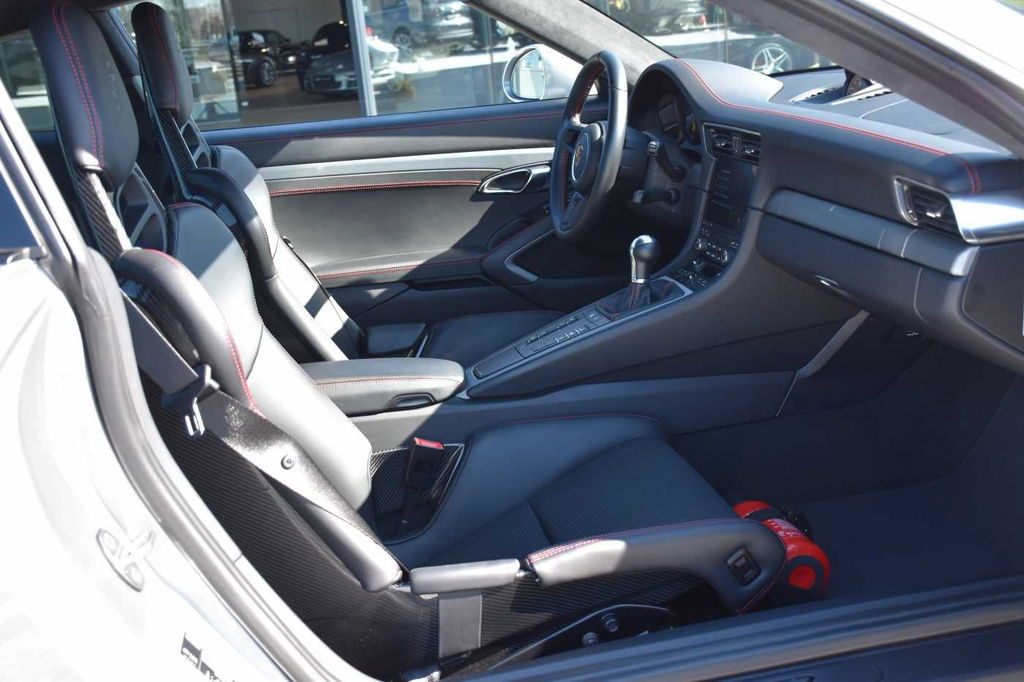 Porsche 991 GT3 Touring