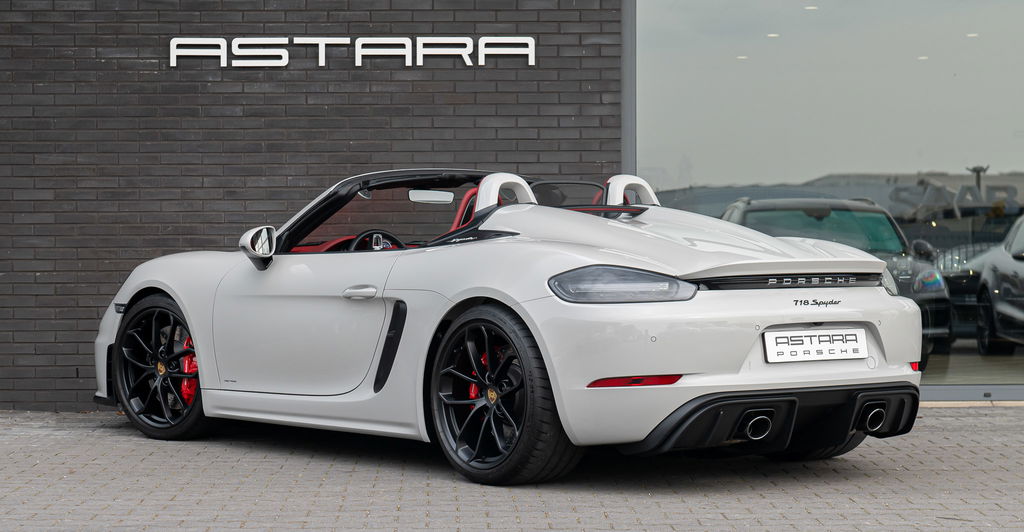 Porsche 718 Spyder