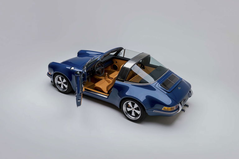 Porsche 911 Backdate