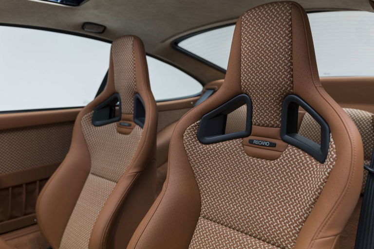 Porsche 911 Backdate