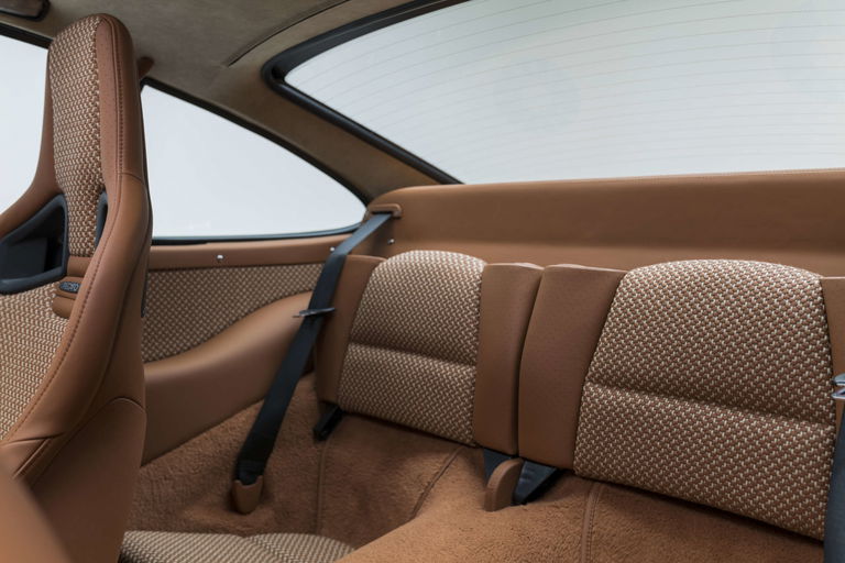 Porsche 911 Backdate