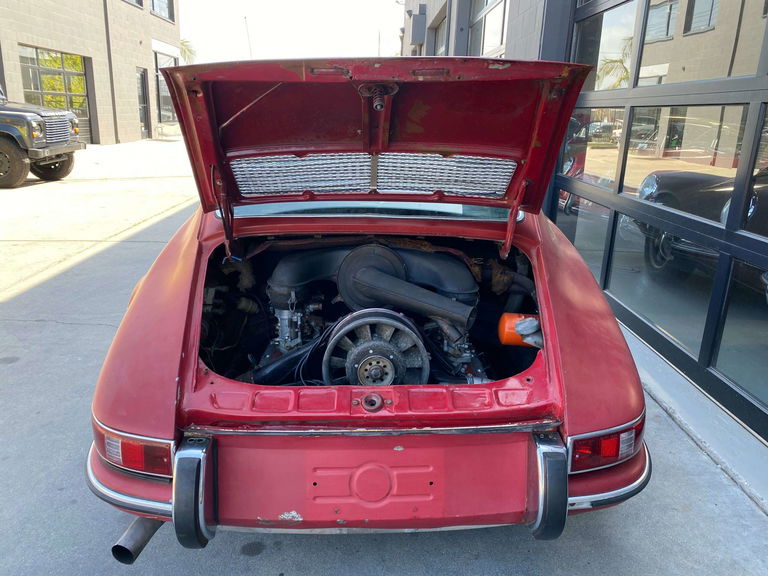 Porsche 911 S (F-Modell)