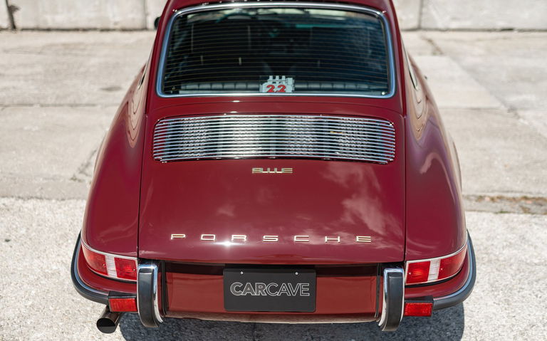 Porsche 911 E