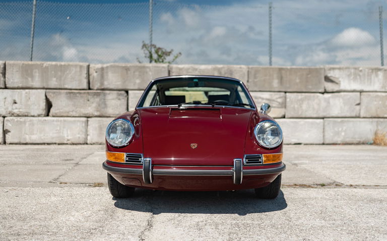 Porsche 911 E